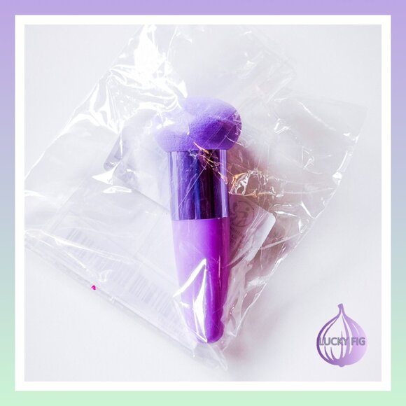 MAKE UP SPONGE APPLICATORS - SET OF 4 - Picture 9 of 12